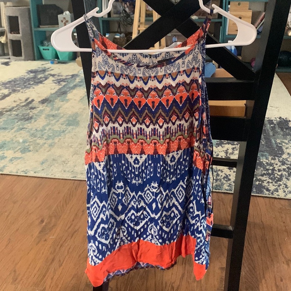 Cute sleeveless top